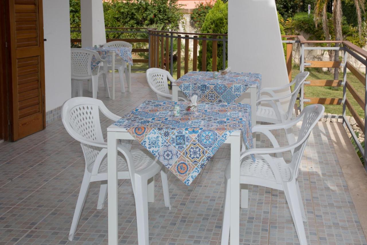 Villa Vega Fontane Bianche Exteriör bild